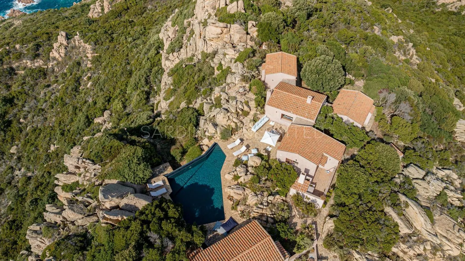 Villa Il Faro Di Cyrano Costa Paradiso